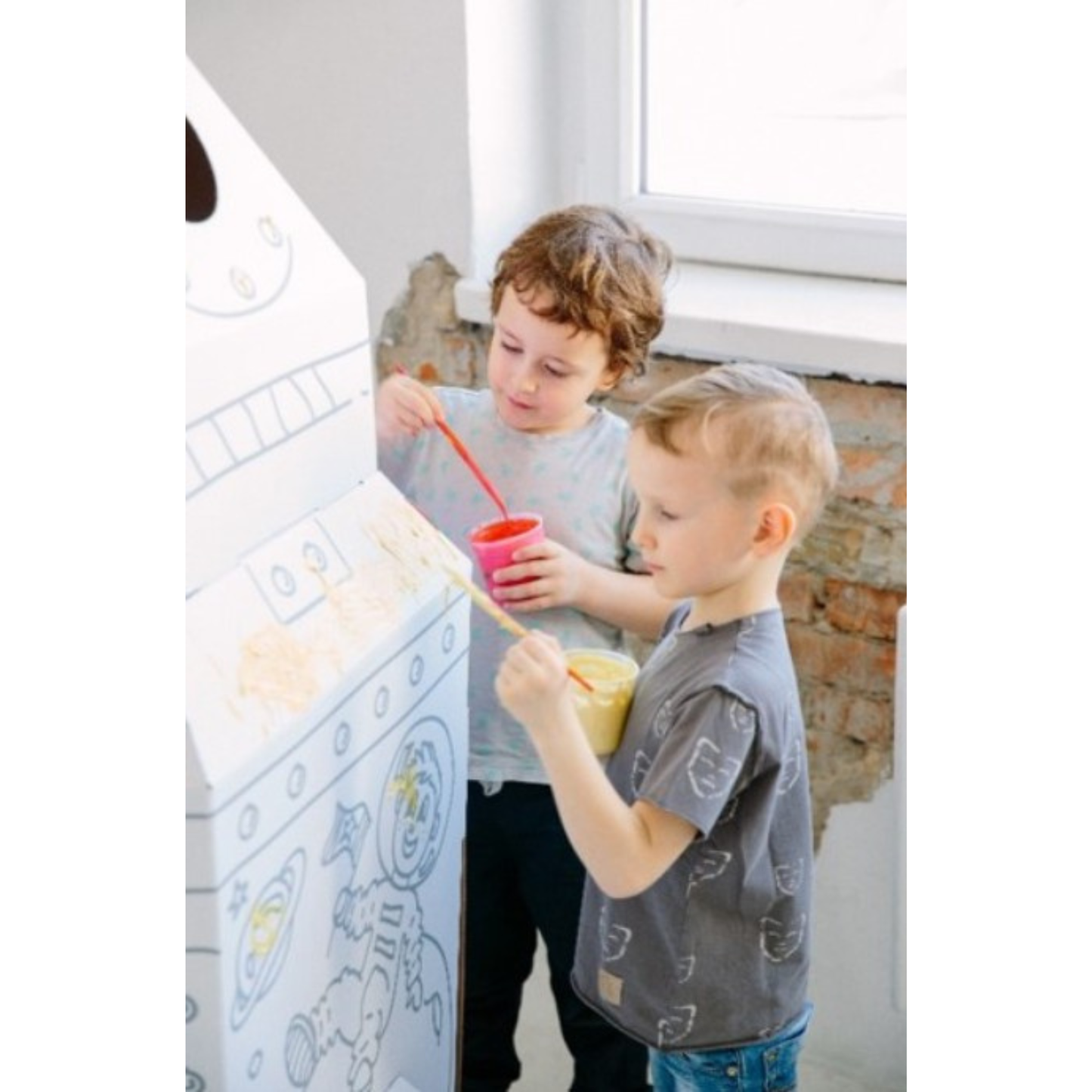 Grand Space Ship – Cardboard Playhouse & Giant Coloring Toy for Kids